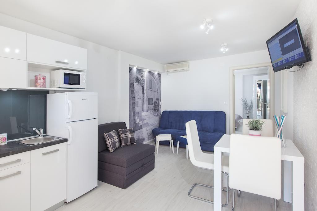Apartments Orka Promajna Værelse billede
